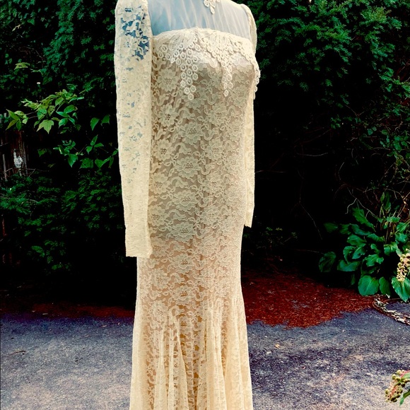 Vintage Greg Adams Lace n Sheer Wedding or Special Occasion Dress. - Picture 3 of 11